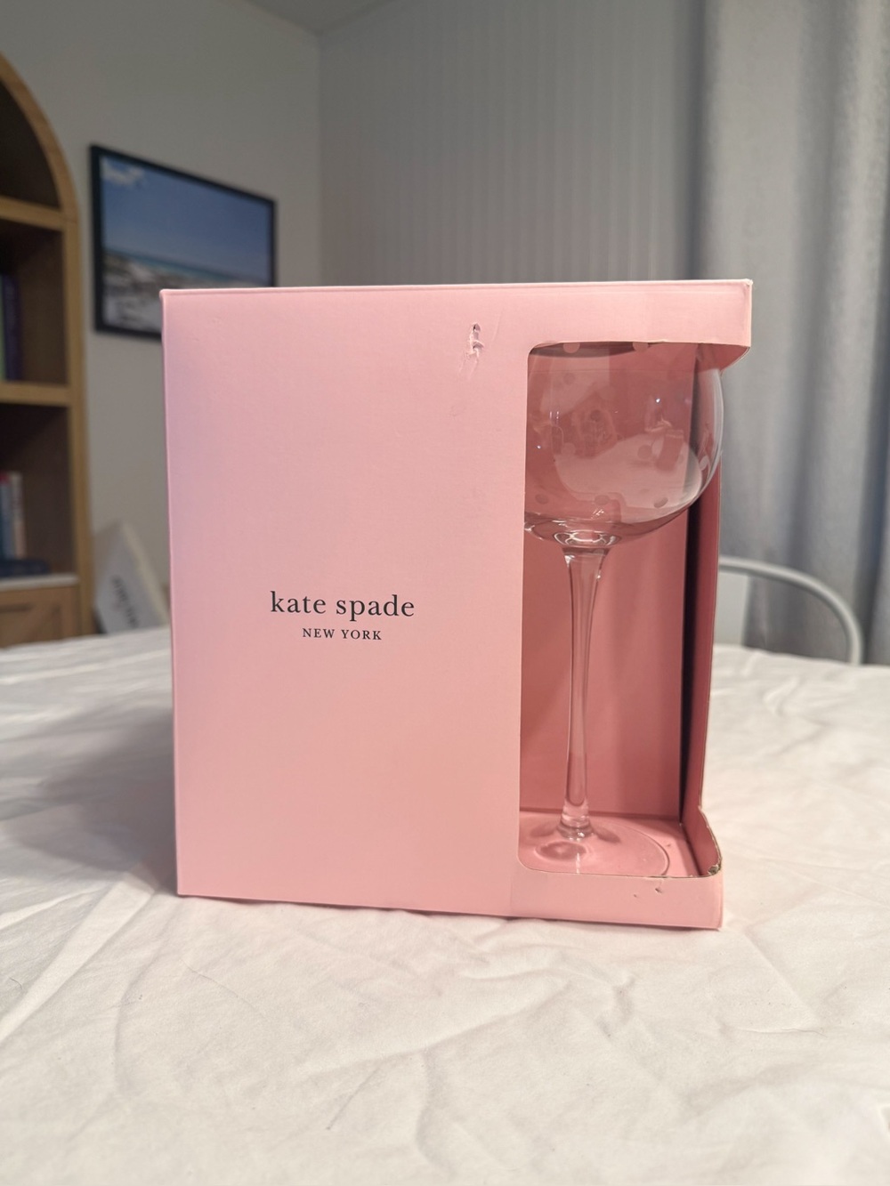 Kate Spade New York Larabee Dot Balloon Wine Glasses Set of 4 Crystal 16 oz